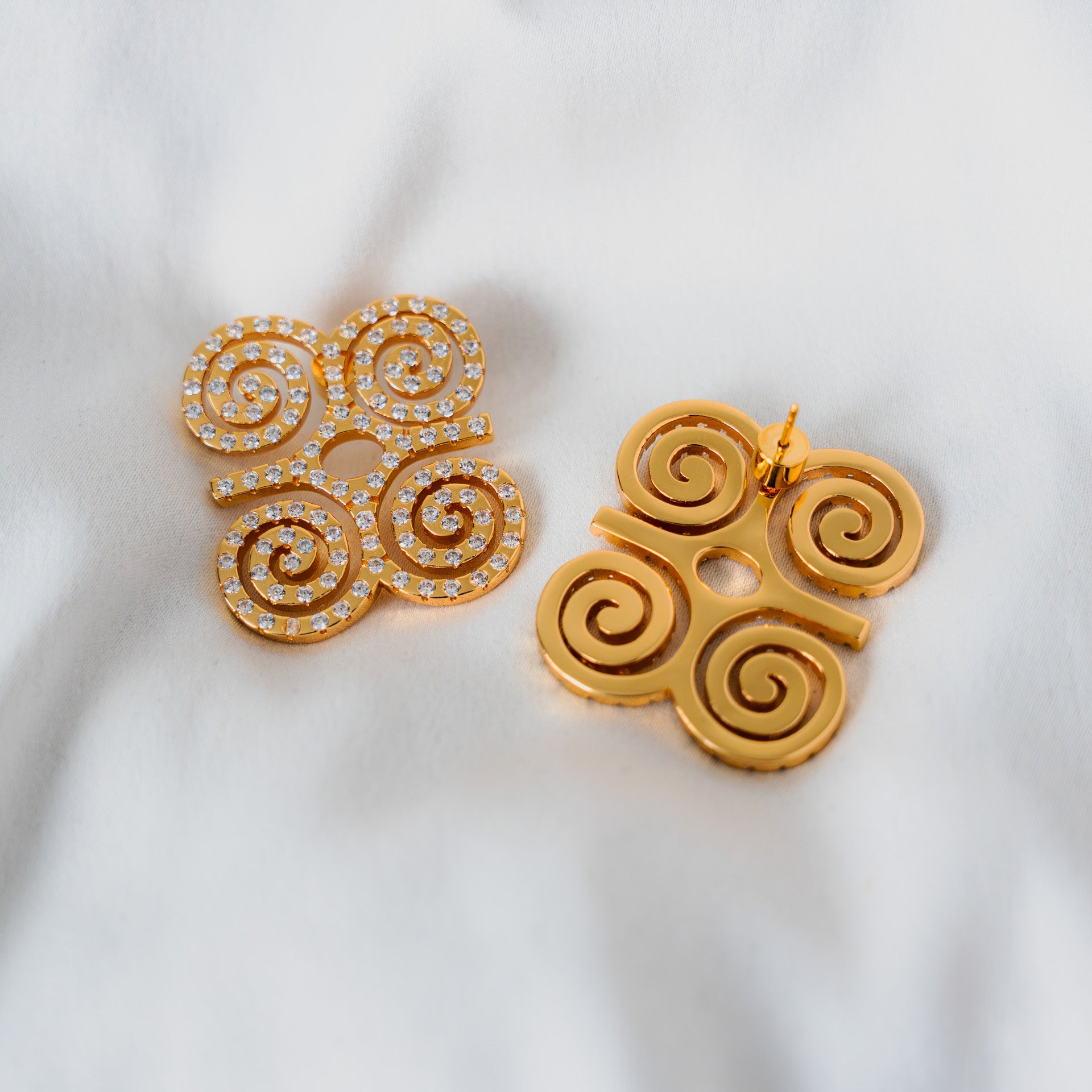 Dwennimmen Pavé Earrings