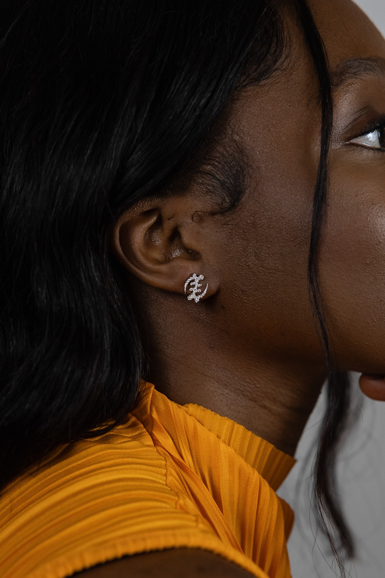 Gye Nyame Pavé Earrings (mini)